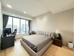 TwentyOne Angullia Park (D9), Condominium #560446441